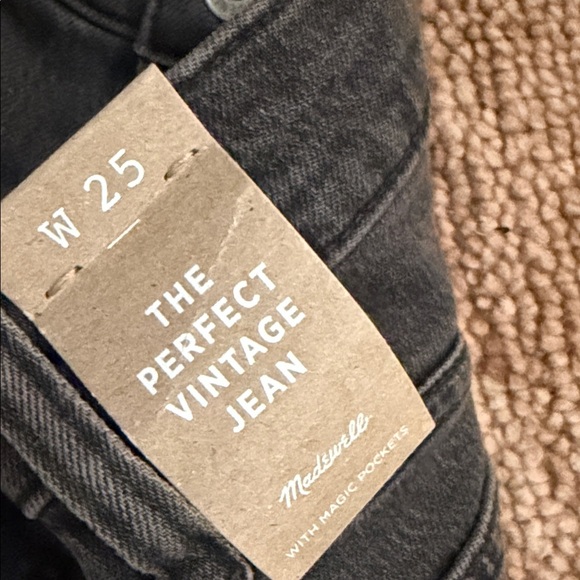Madewell Women's washed black Jeans - Picture 3 of 5